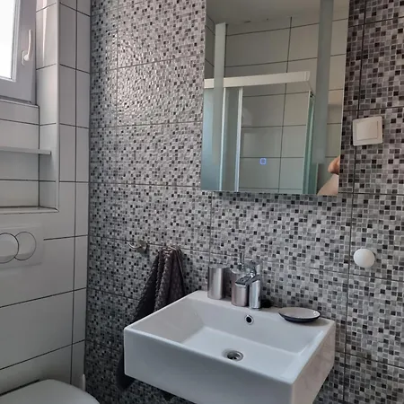 Mirta Apartment